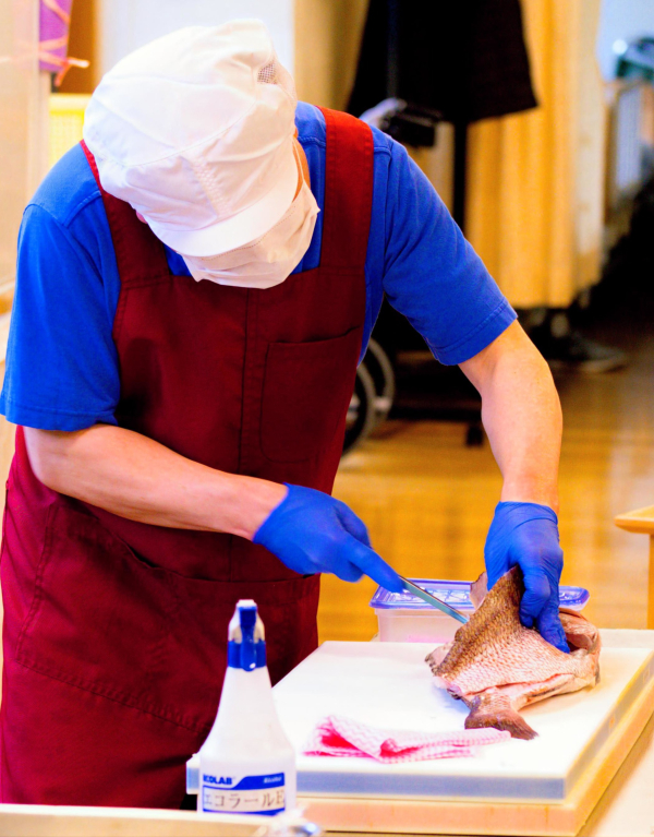 🐟真鯛の解体ショーを開催しました!